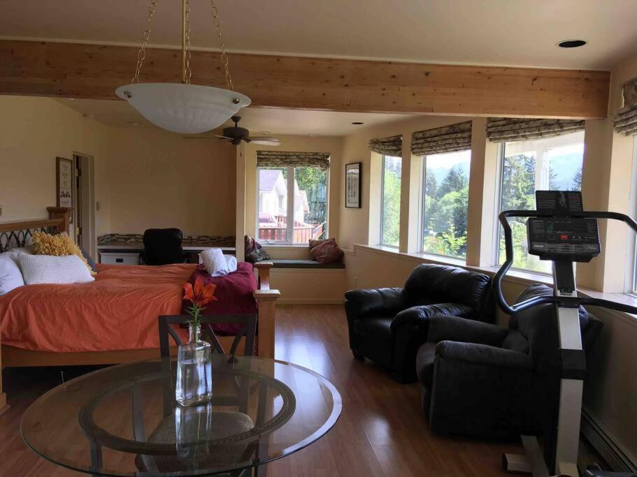Kelli Creek Cottage - Reduced Price On Tours Juneau Værelse billede