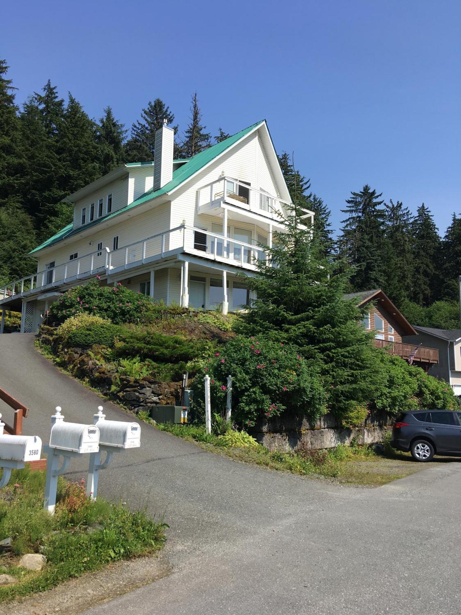 Kelli Creek Cottage - Reduced Price On Tours Juneau Eksteriør billede